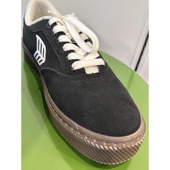 CARIUMA Sneakers Mens Black‎ Naioca Organic Low Top Skater Suede Casual Sz. 8 main image 7